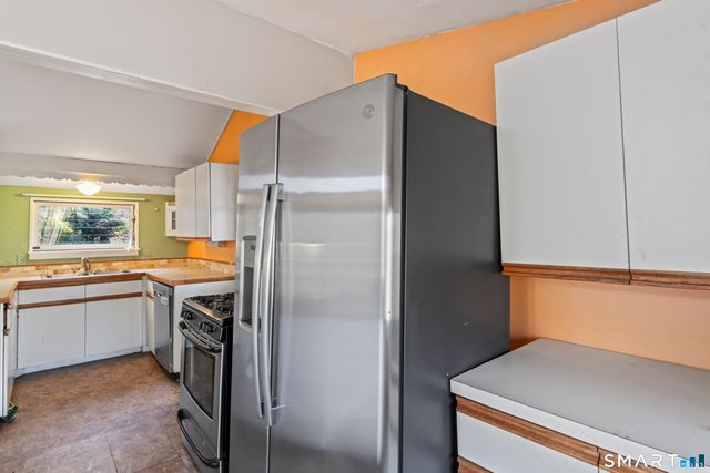 683 Berkshire Road, Southbury, CT 06488