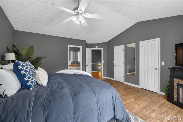 121 Barrett Drive, Swansea, IL 62226