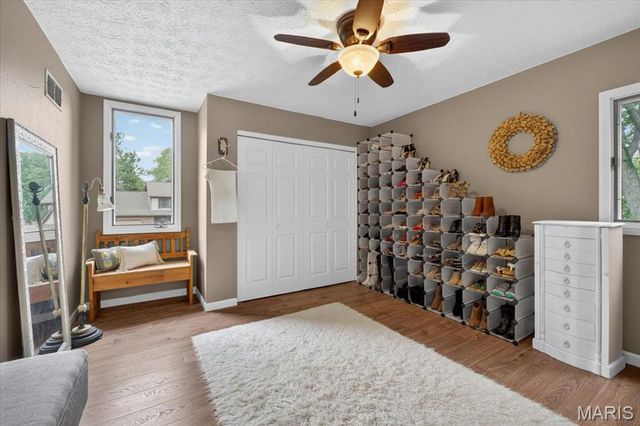 121 Barrett Drive, Swansea, IL 62226