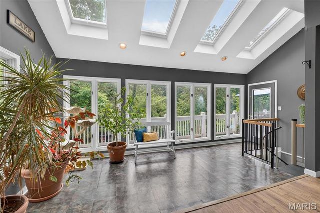 121 Barrett Drive, Swansea, IL 62226