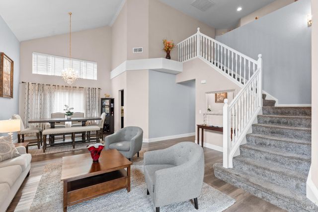 976 Cashel Cir, Vacaville, CA 95688