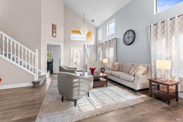 976 Cashel Cir, Vacaville, CA 95688