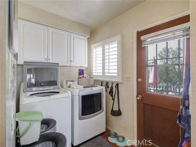 5390 Stillwater Drive, Los Angeles, CA 90008