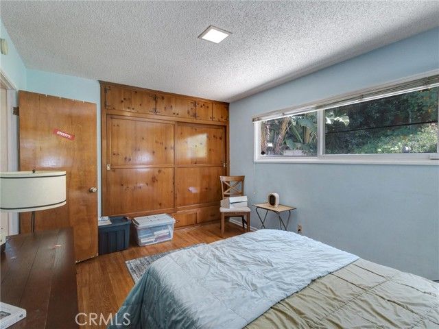 5390 Stillwater Drive, Los Angeles, CA 90008