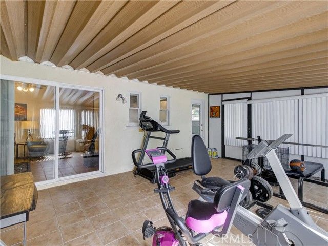 5390 Stillwater Drive, Los Angeles, CA 90008