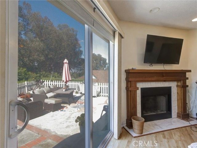 5390 Stillwater Drive, Los Angeles, CA 90008