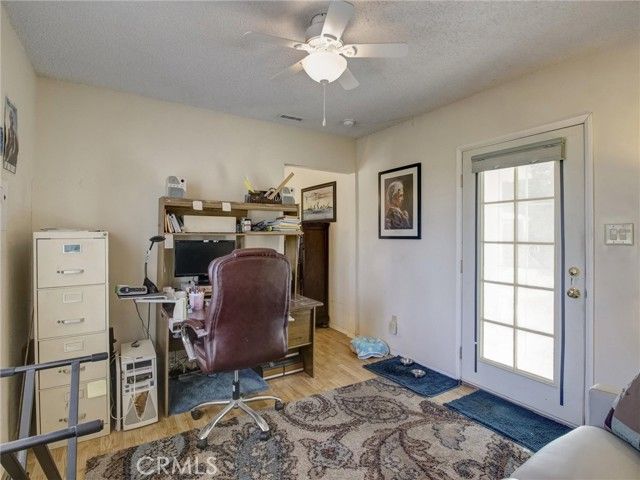5390 Stillwater Drive, Los Angeles, CA 90008