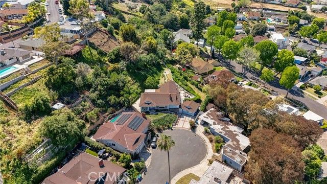 5390 Stillwater Drive, Los Angeles, CA 90008