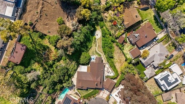 5390 Stillwater Drive, Los Angeles, CA 90008
