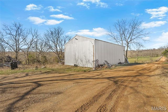 12784 Highway 28 W, Vienna, MO 65582