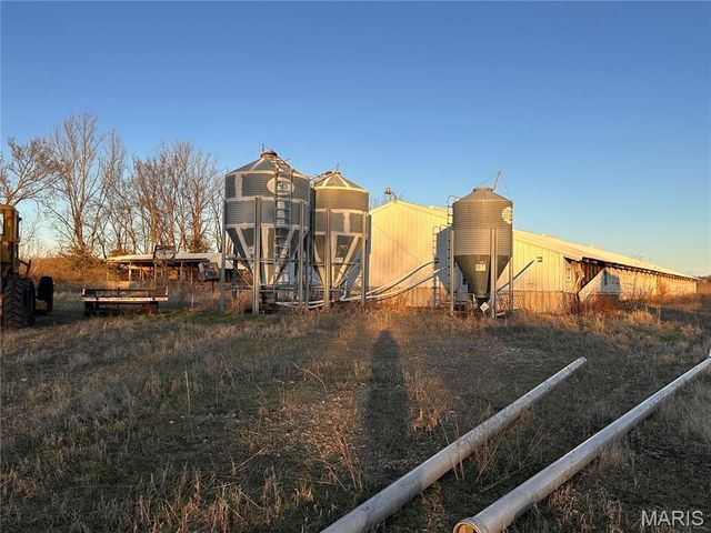 12784 Highway 28 W, Vienna, MO 65582