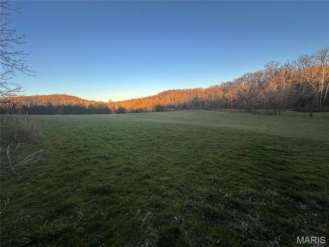 12784 Highway 28 W, Vienna, MO 65582