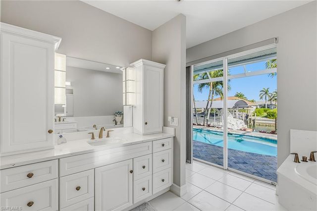 798 Sea CT, Marco Island, FL 34145