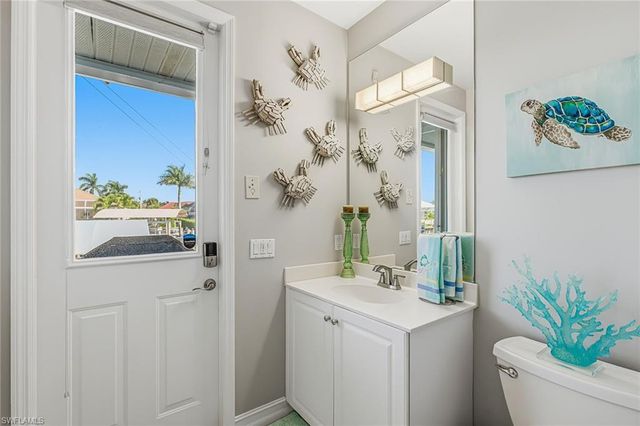 798 Sea CT, Marco Island, FL 34145