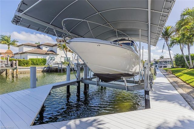 798 Sea CT, Marco Island, FL 34145