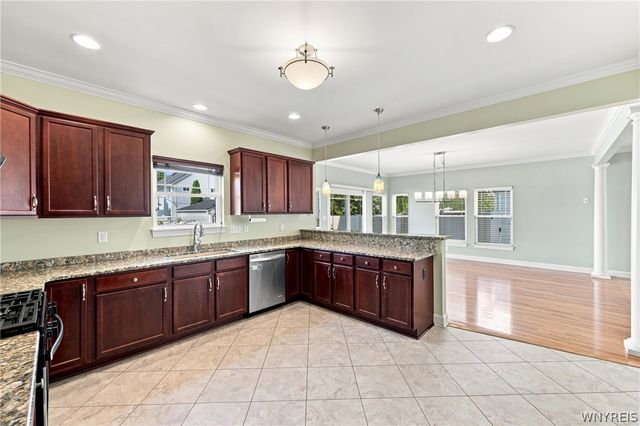 70 Rachel Vincent, Buffalo, NY 14216