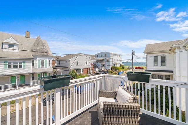 43 Dolphin Ave, Winthrop, MA 02152