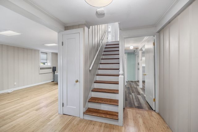 43 Dolphin Ave, Winthrop, MA 02152