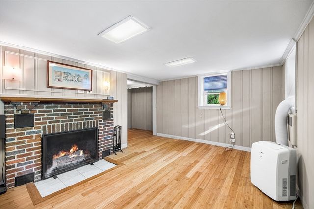 43 Dolphin Ave, Winthrop, MA 02152