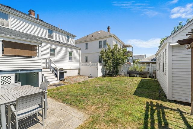 43 Dolphin Ave, Winthrop, MA 02152