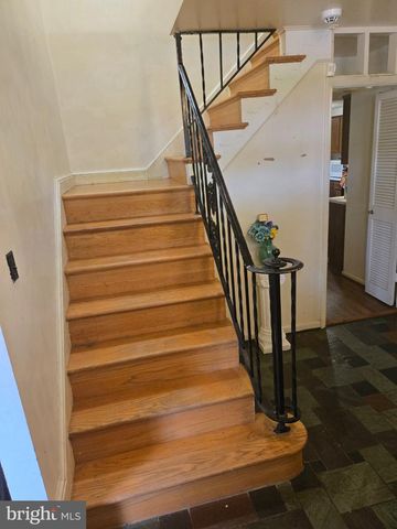 9401 PINE VIEW LN, Clinton, MD 20735