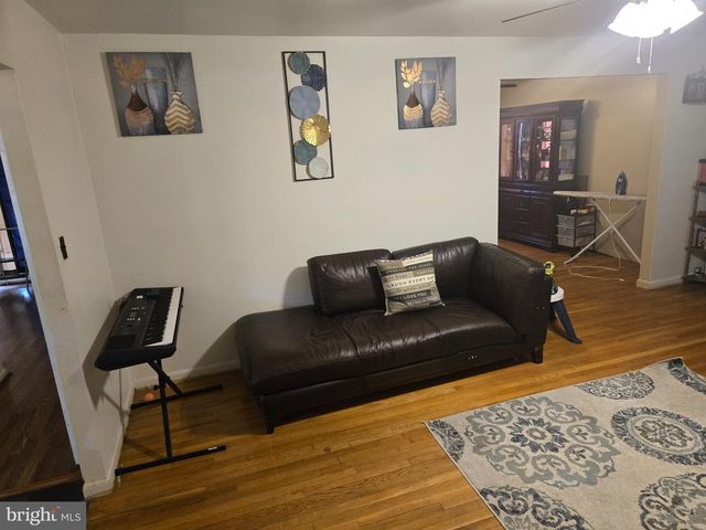 9401 PINE VIEW LN, Clinton, MD 20735