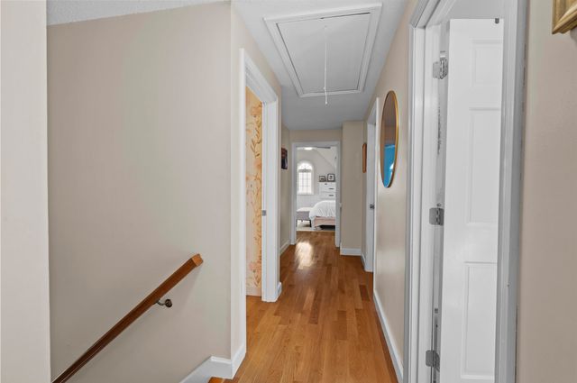 32 Louisburg Circle, Exeter, NH 03833