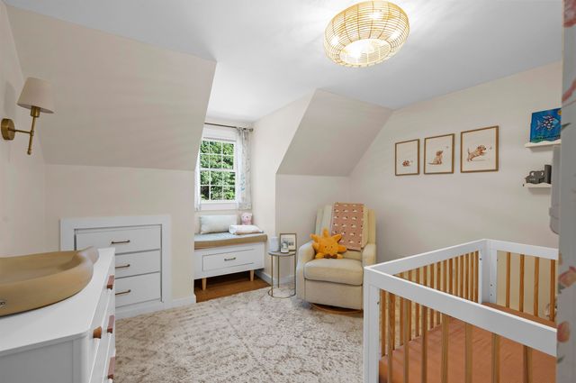 32 Louisburg Circle, Exeter, NH 03833