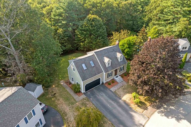32 Louisburg Circle, Exeter, NH 03833