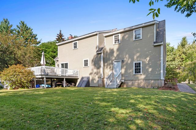 32 Louisburg Circle, Exeter, NH 03833