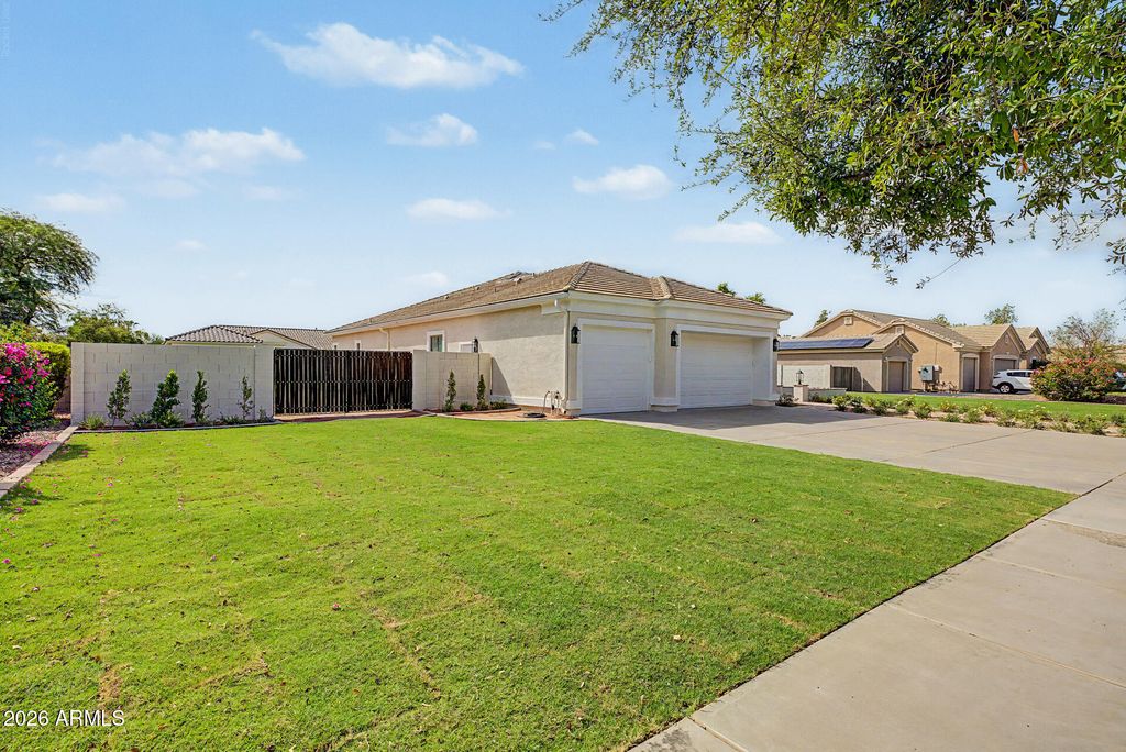 20826 S HADRIAN Way, Queen Creek, AZ 85142 — photo 5