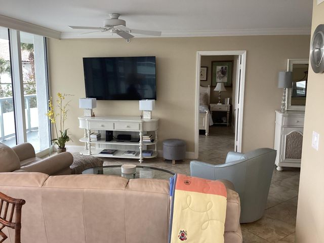 3554 Ocean Drive 301, Vero Beach, FL 32963