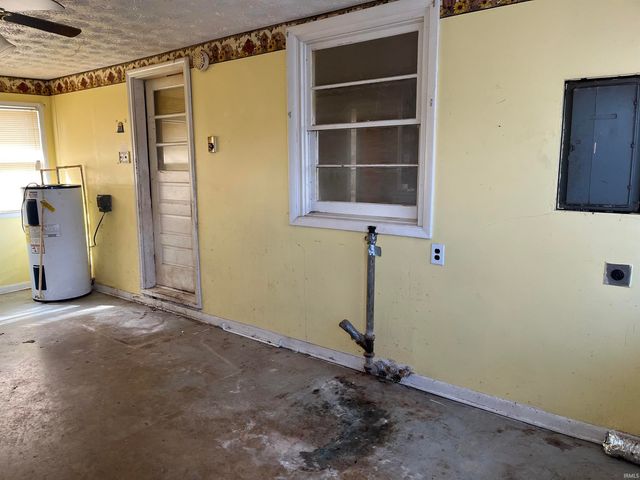 4300 N Morrison Road, Muncie, IN 47304