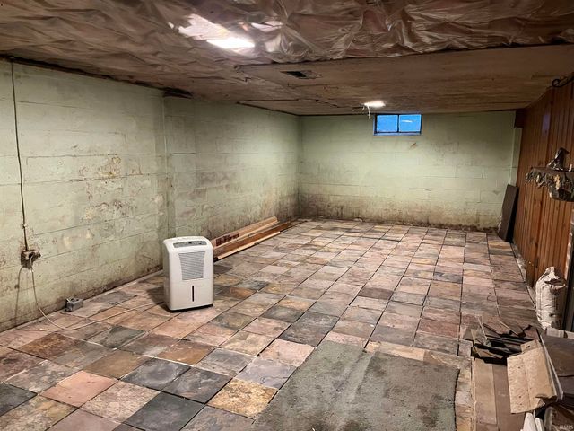 2445 N SR 25, Logansport, IN 46947