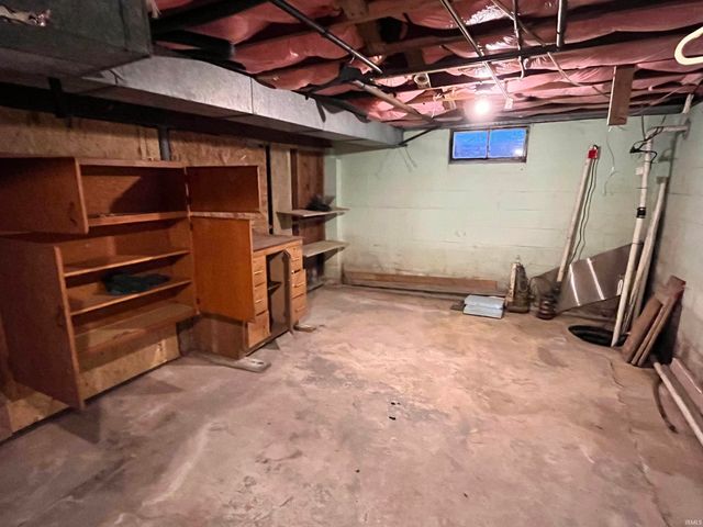 2445 N SR 25, Logansport, IN 46947