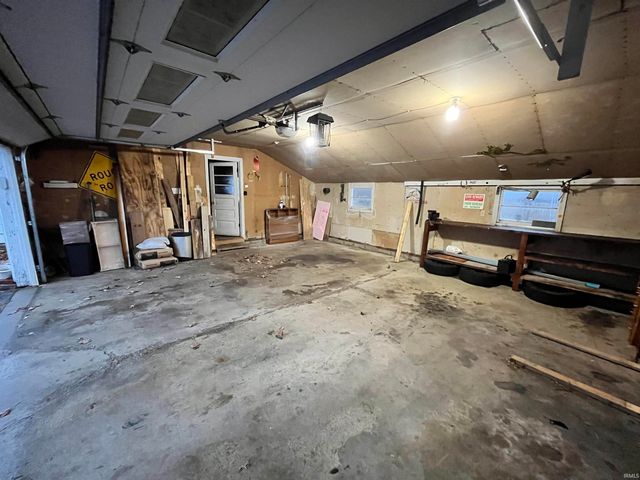 2445 N SR 25, Logansport, IN 46947