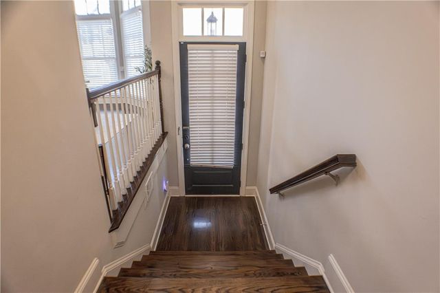 546 Sarabrook Place, Sandy Springs, GA 30342