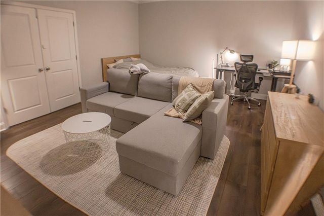 546 Sarabrook Place, Sandy Springs, GA 30342