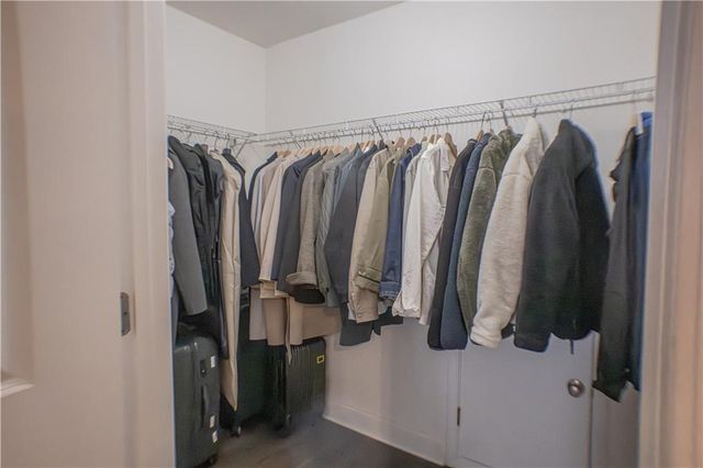 546 Sarabrook Place, Sandy Springs, GA 30342