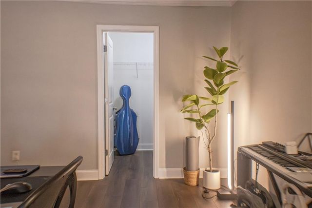 546 Sarabrook Place, Sandy Springs, GA 30342