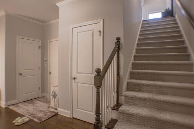 546 Sarabrook Place, Sandy Springs, GA 30342