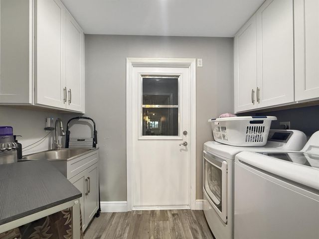 240 Sherwood Forest Drive, Delray Beach, FL 33445