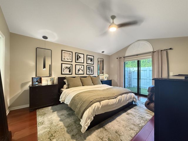 240 Sherwood Forest Drive, Delray Beach, FL 33445