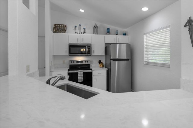 4009 FEATHER TERRACE, North Port, FL 34286