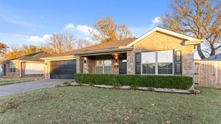 5305 SW Cherry Creek Road, Bentonville, AR 72713
