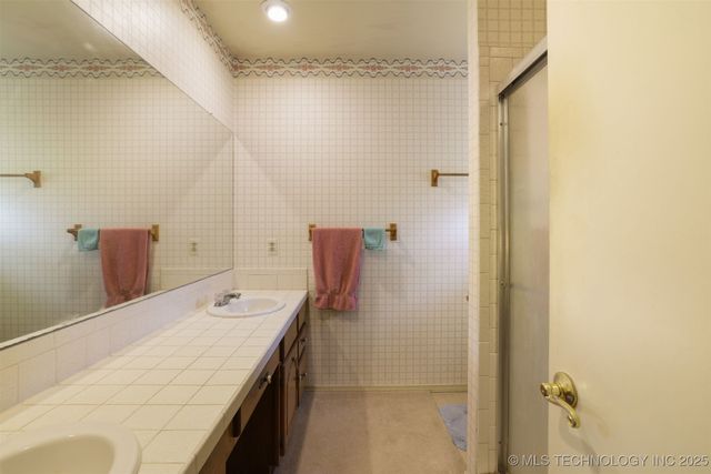 417 Armstrong Academy Road, Bokchito, OK 74726