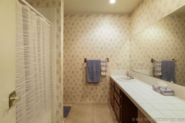 417 Armstrong Academy Road, Bokchito, OK 74726