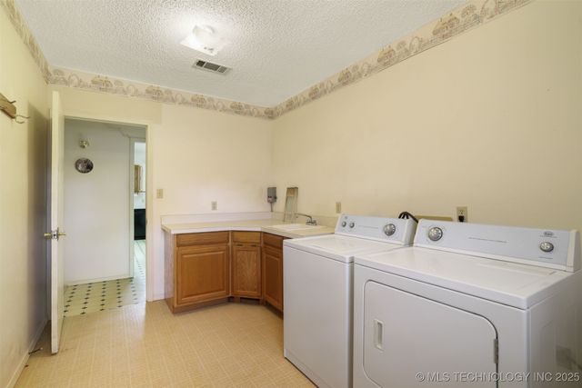 417 Armstrong Academy Road, Bokchito, OK 74726