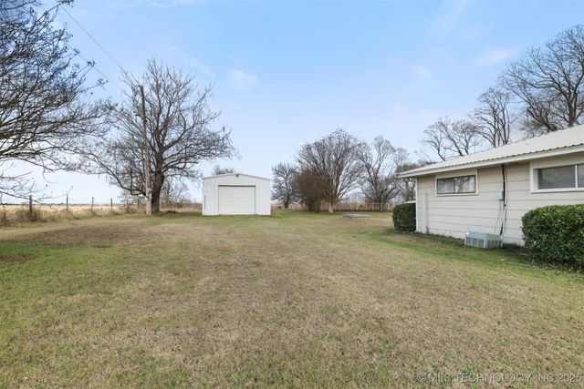 417 Armstrong Academy Road, Bokchito, OK 74726
