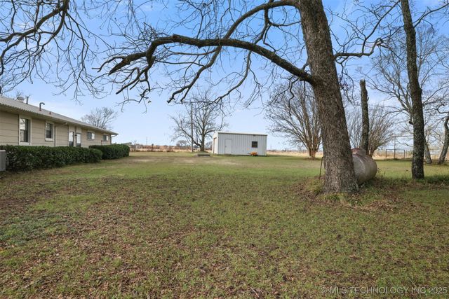 417 Armstrong Academy Road, Bokchito, OK 74726